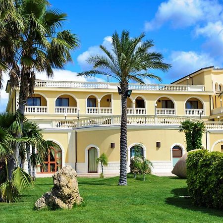 Parco Dei Principi Hotel Roccella Ionica Bagian luar foto
