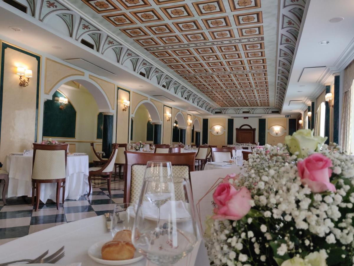 Parco Dei Principi Hotel Roccella Ionica Bagian luar foto