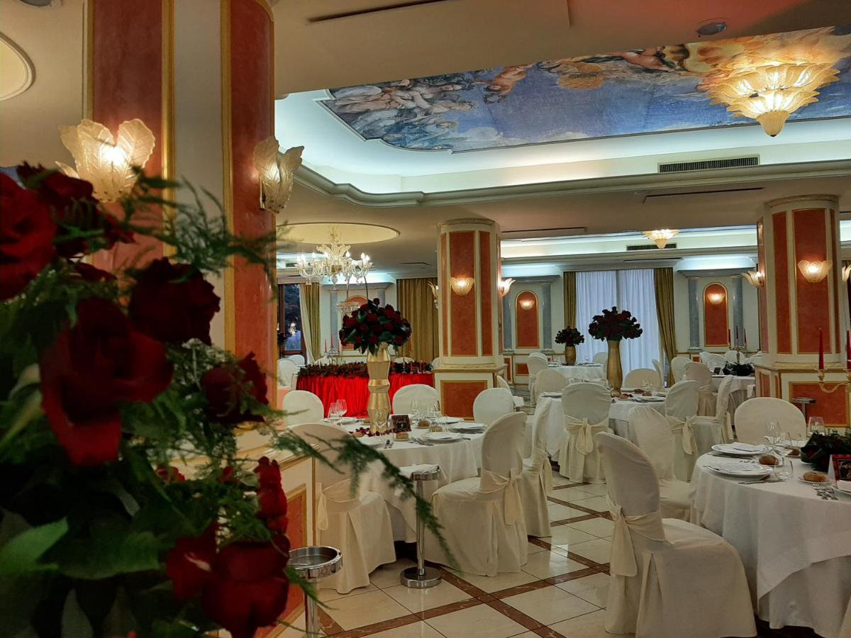 Parco Dei Principi Hotel Roccella Ionica Bagian luar foto