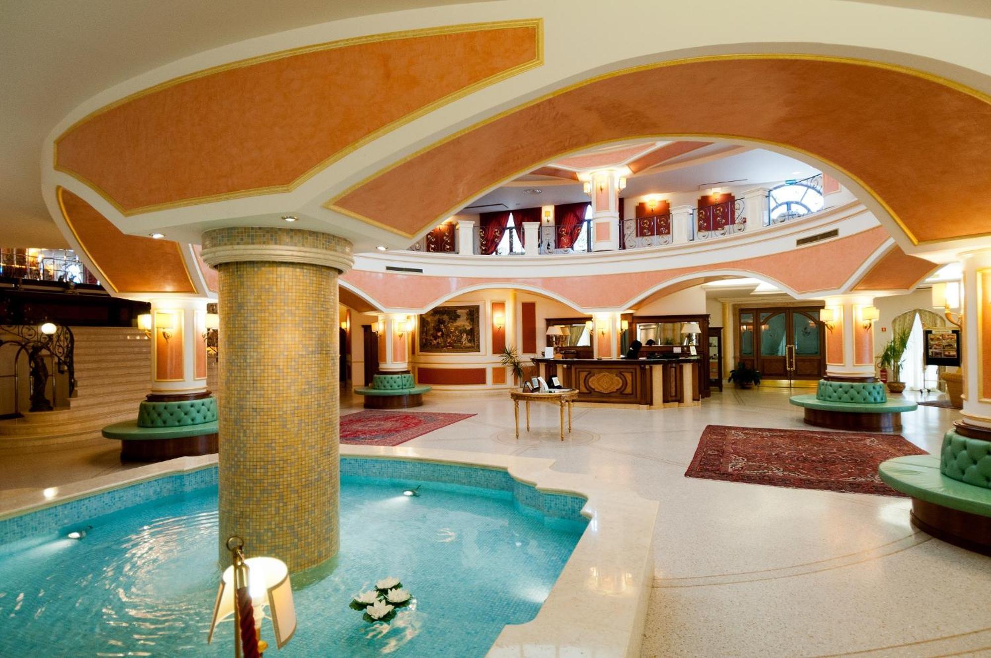 Parco Dei Principi Hotel Roccella Ionica Bagian luar foto