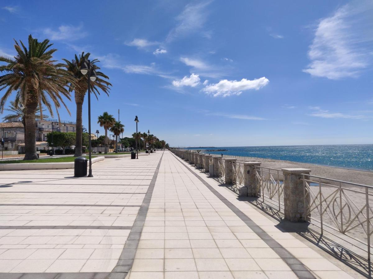 Parco Dei Principi Hotel Roccella Ionica Bagian luar foto